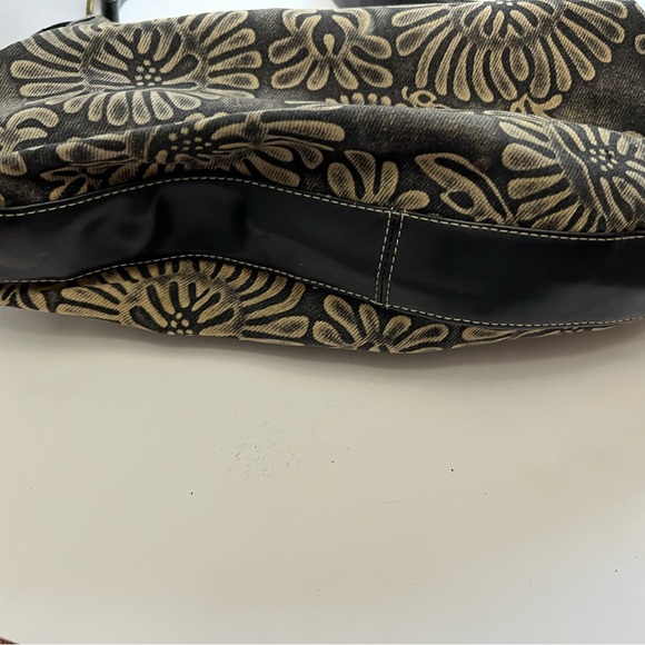 Nine West Brown And Gold Flower Patterned Shoulder Bag. 100% Cotton/Faux Leather - Picture 9 of 9